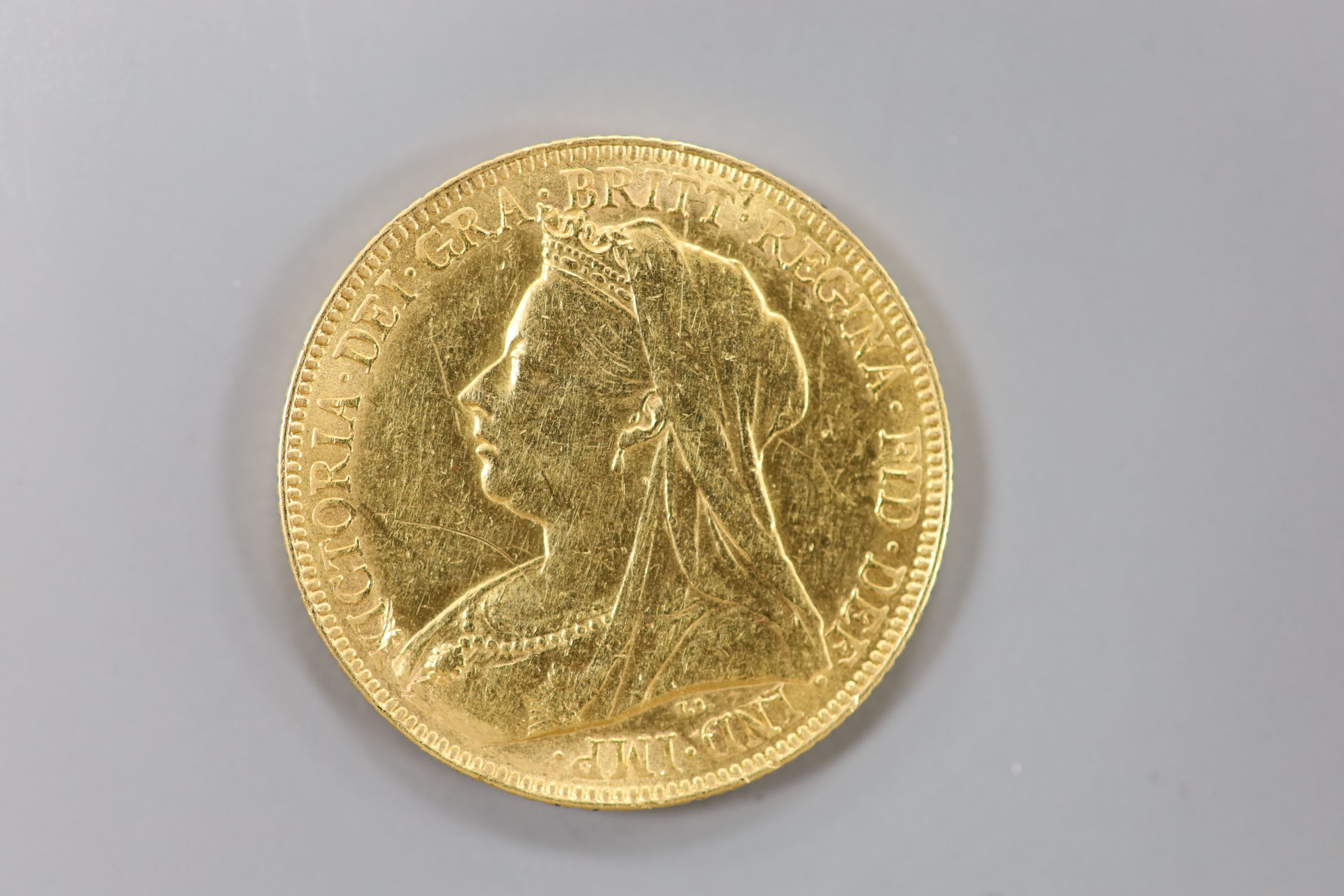 A Victoria gold sovereign, 1900